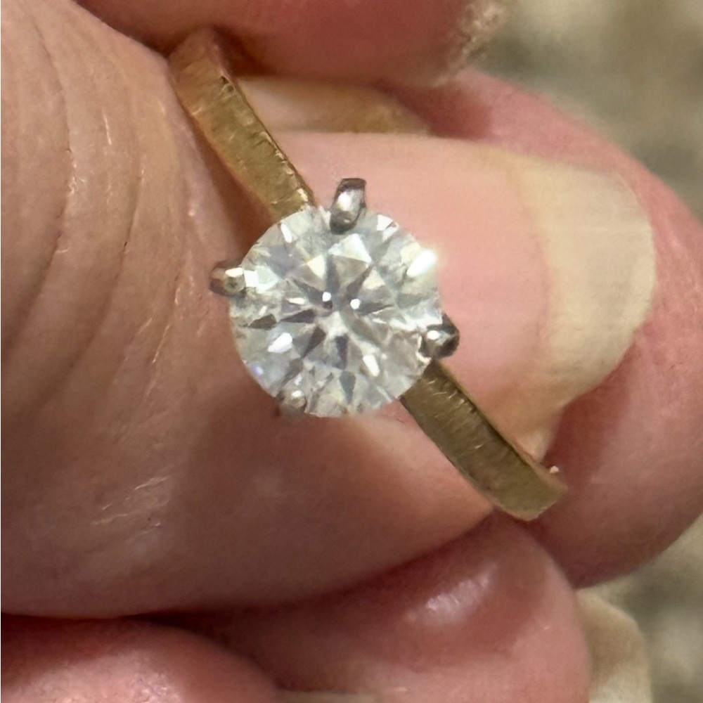 🌹14K gold 1.1 carat diamond ring